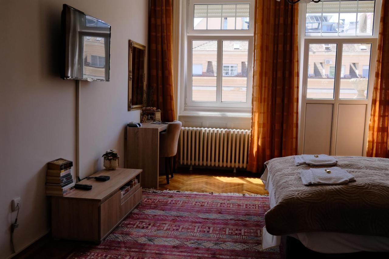 Apartment Centrum Нови Сад Екстериор снимка